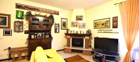 4 bedrooms Villa in Casole d'Elsa, Italy No. 326069 3