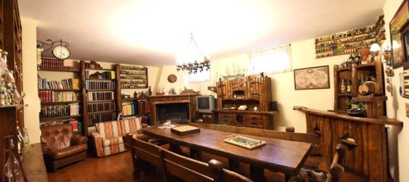 4 bedrooms Villa in Casole d'Elsa, Italy No. 326069 20