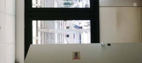 Escritório de 5 divisões em Terni, Italy N.º 283139 7