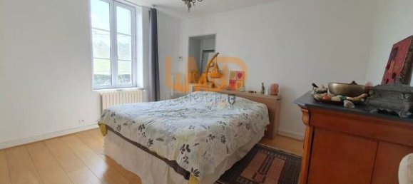 Casa de 4 dormitorios en Jarnac, France No. 303027 6