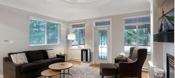 2 bedrooms House in British Columbia, Canada No. 237 4