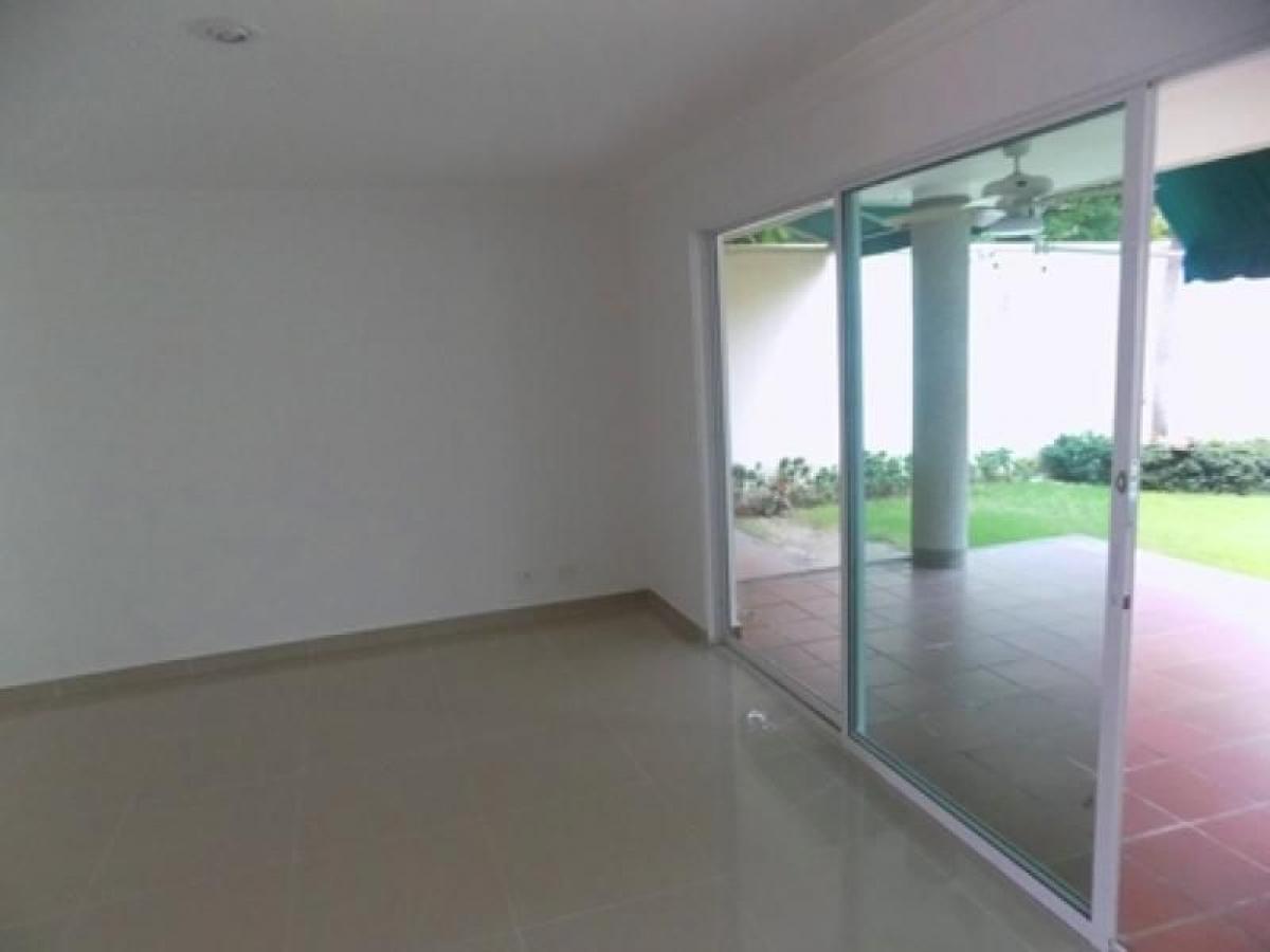 3 bedrooms House in Atlantico, Colombia No. 3145