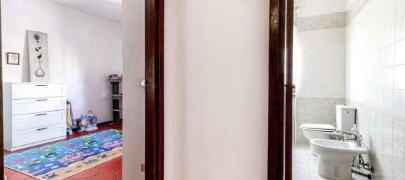 5 rooms Apartment in Sassari, Italy No. 41193 23