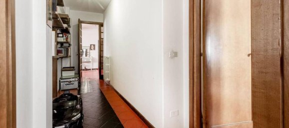 5 rooms Apartment in Sassari, Italy No. 41193 28