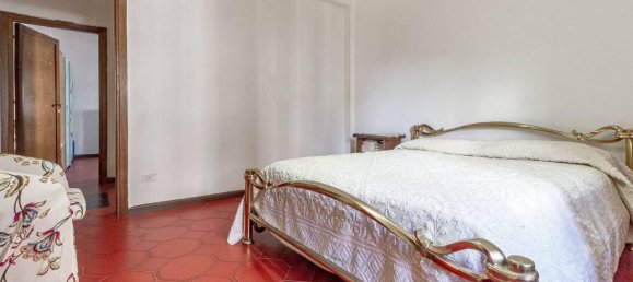 5 rooms Apartment in Sassari, Italy No. 41193 22