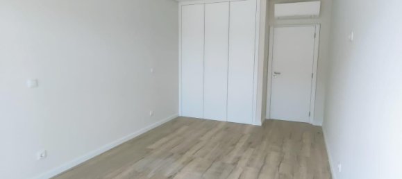 4 bedrooms House in Seixal, Portugal No. 128294 10