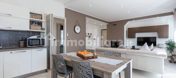 Apartamento T2 em Monza, Italy N.º 226818 3