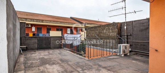 4 bedrooms House in Giarre, Italy No. 371932 10