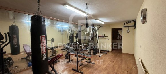 5 bedrooms House in La Nucia, Spain No. 190668 3