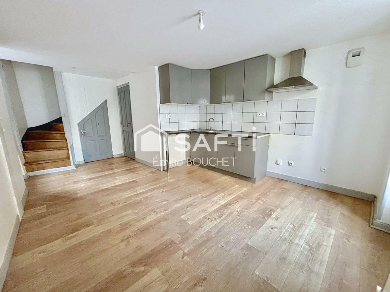 2 bedrooms Townhouse in Serrieres, France No. 66420