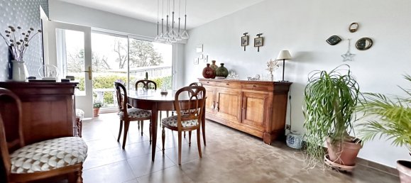 3 bedrooms House in Villeneuve-d'Ascq, France No. 53623 3