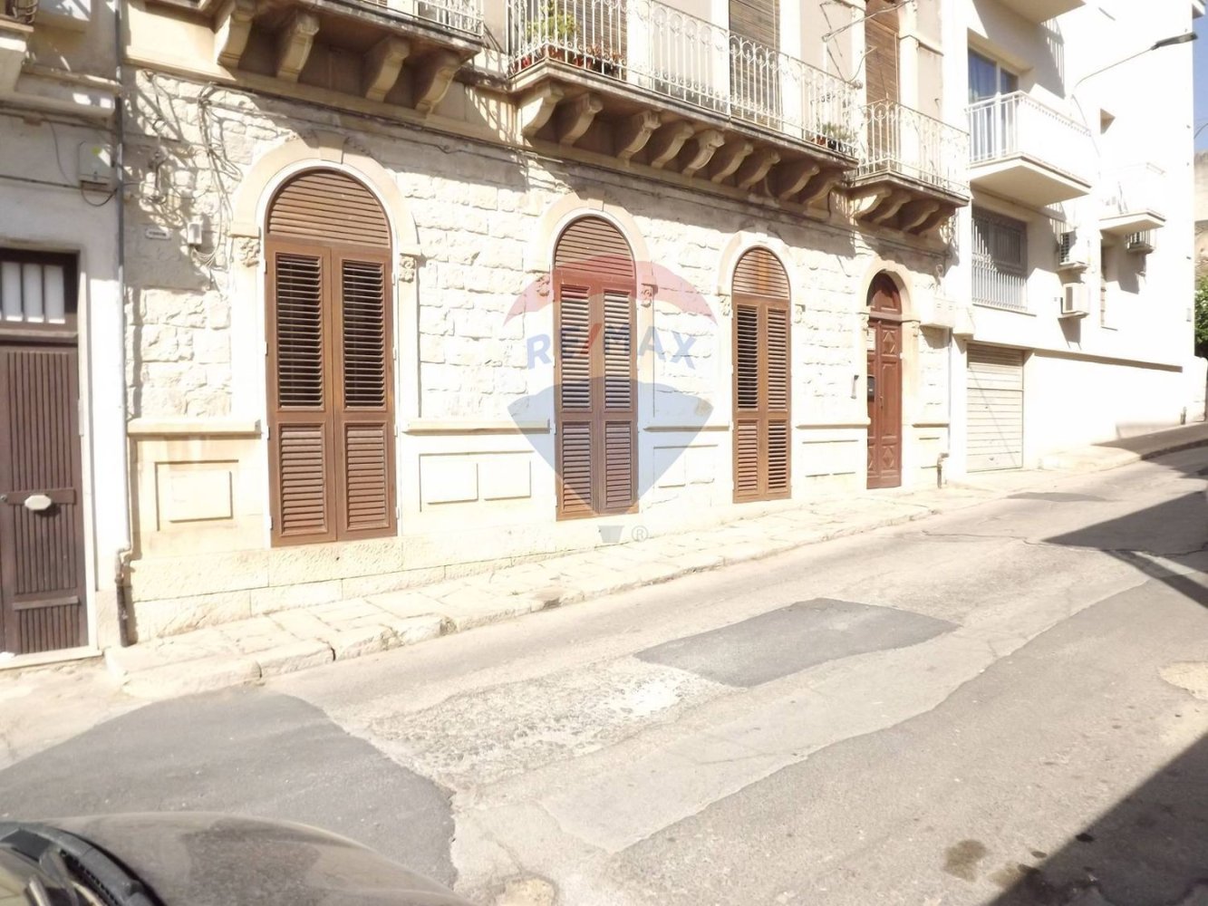 7 bedrooms House in Comiso, Italy No. 380552