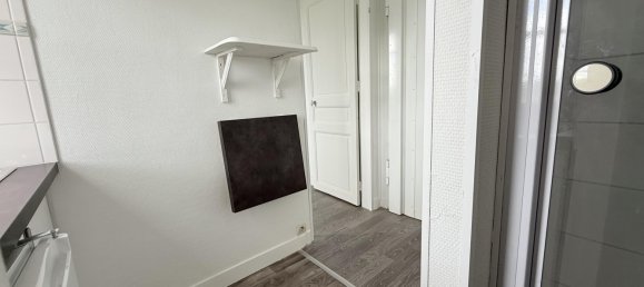 Studio in Le Perreux-sur-Marne, France No. 193738 2