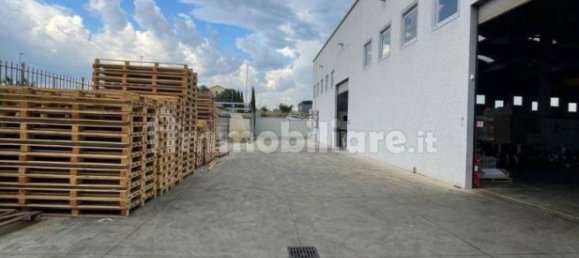 Склад 1930м² в Гуидония Монтечельо, Италия № 269092 4
