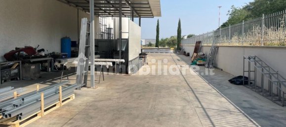 Склад 1930м² в Гуидония Монтечельо, Италия № 269092 9