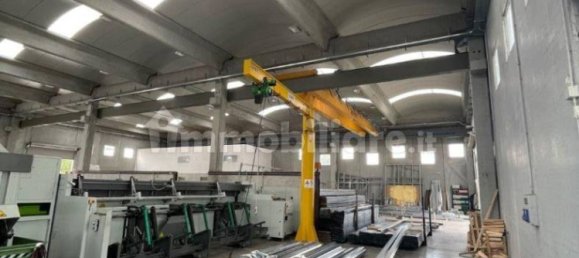 Склад 1930м² в Гуидония Монтечельо, Италия № 269092 15