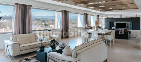 3 غرف نوم فيلا في Conegliano, Italy رقم 132078 11