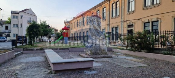 Apartamento de 3 dormitorios en Pratola Peligna, Italy No. 345437 43