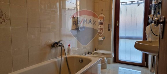 Apartamento de 3 dormitorios en Pratola Peligna, Italy No. 345437 30