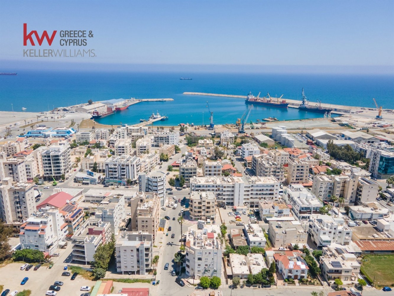 4 dormitorios apartamento en venta en Larnaca, Larnaka, Cyprus № 175734