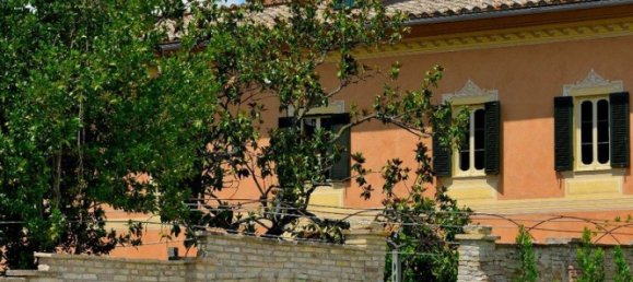 6 bedrooms Villa in Perugia, Italy No. 260461 3
