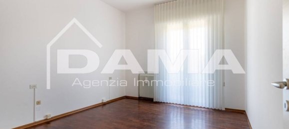 Apartamento de 3 dormitorios en Forlì, Italy No. 193236 26