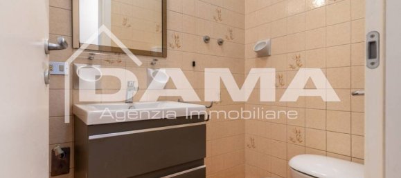 Apartamento de 3 dormitorios en Forlì, Italy No. 193236 11