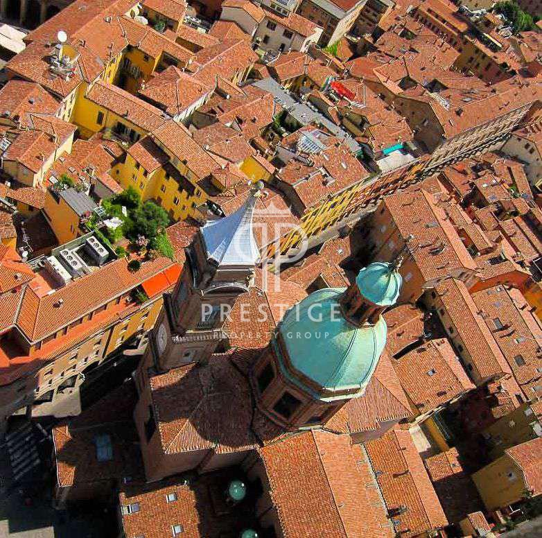 230 bedrooms Hotel in Bologna, Italy No. 86979