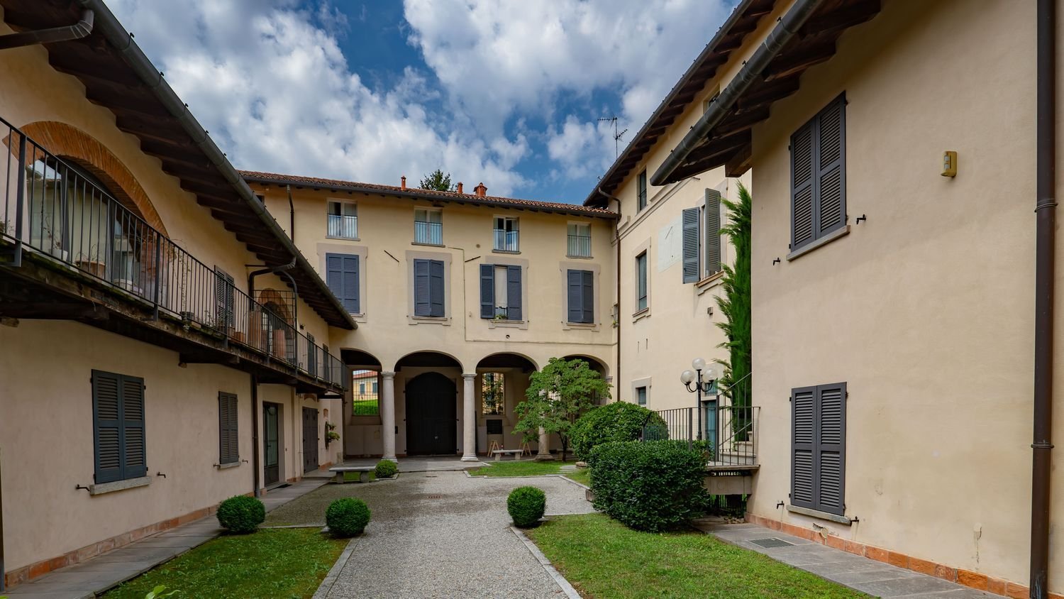 2 غرف نوم بانتهاوس في Missaglia, Italy رقم 373936