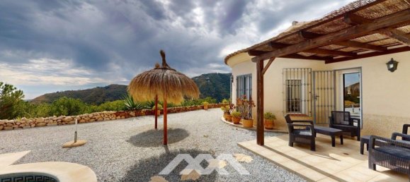 Villa T3 em Arenas, Spain N.º 42710 2