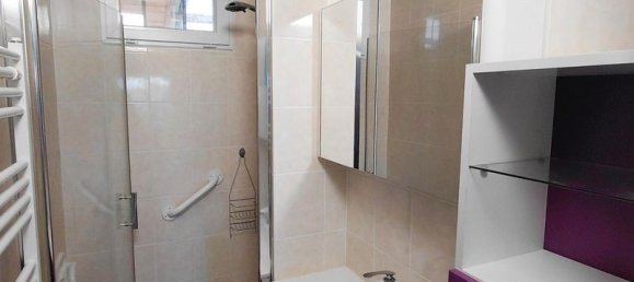 3 bedrooms House in Saint-Florentin, France No. 339793 4