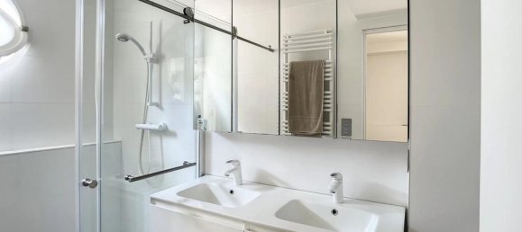 Villa de 3 dormitorios en Antibes, France No. 285013 13