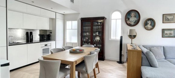 Villa de 3 dormitorios en Antibes, France No. 285013 11