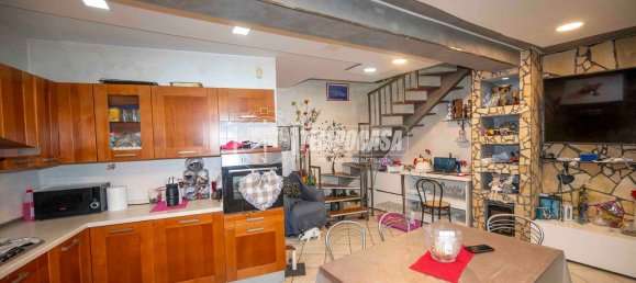 3 Schlafzimmer Wohnung in Messina, Italy, Nr. 314570 7