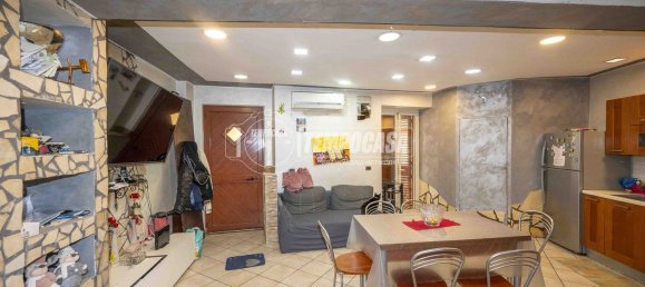 3 Schlafzimmer Wohnung in Messina, Italy, Nr. 314570 12