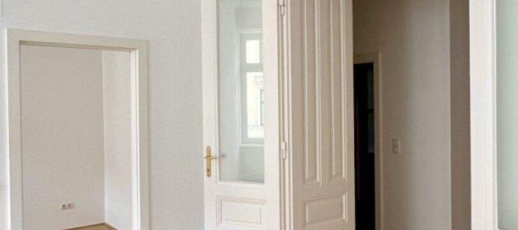 Квартира с 3 комнатами в Маргаретен, Австрия № 205029 16