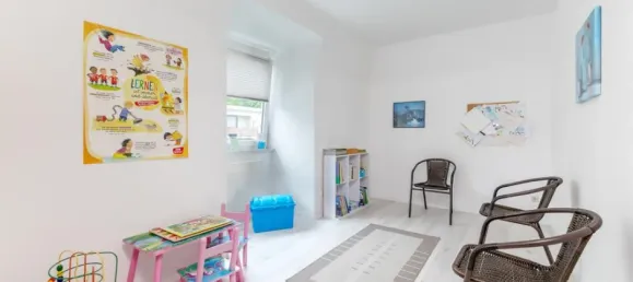 Таунхаус с 5 комнатами в Штормарн, Германия № 279340 16