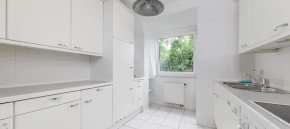 Таунхаус с 5 комнатами в Штормарн, Германия № 279340 14