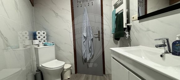 3 bedrooms House in Aguas Frias, Portugal No. 22080 10