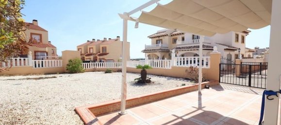 2 bedrooms House in Cabo Roig, Spain No. 186372 3