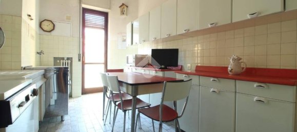 4 Schlafzimmer Wohnung in Pescara, Italy, Nr. 204804 9