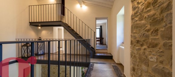 Дом с 6 спальнями в Тоди, Италия № 358182 9