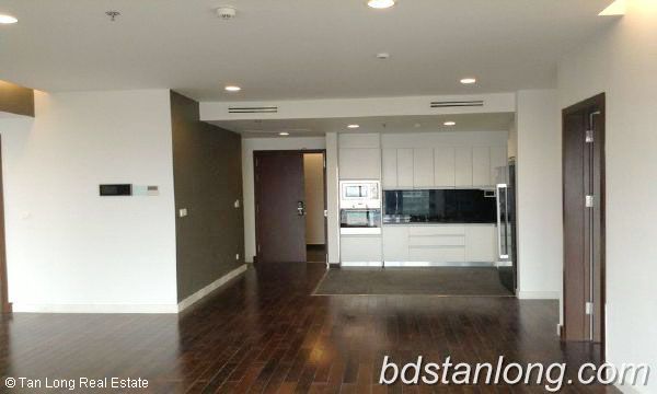 3 bedrooms Apartment in Ba Dinh, Vietnam No. 6404