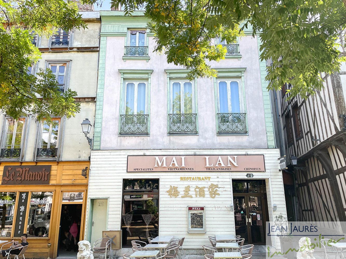 Edifício de 15 divisões em Troyes, France N.º 87370