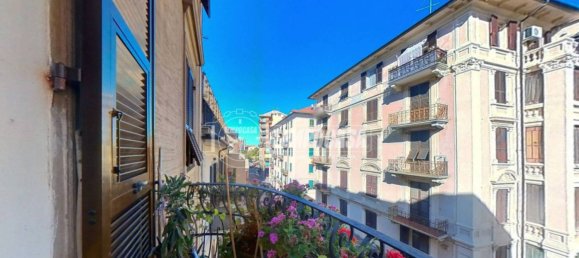 2 Schlafzimmer Wohnung in Savona, Italy, Nr. 316432 17