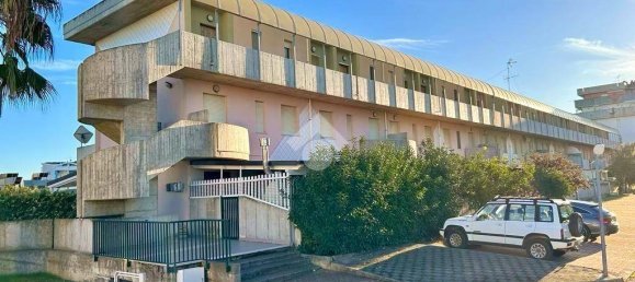 Apartamento de 1 dormitorio en Vasto, Italy No. 84419 15
