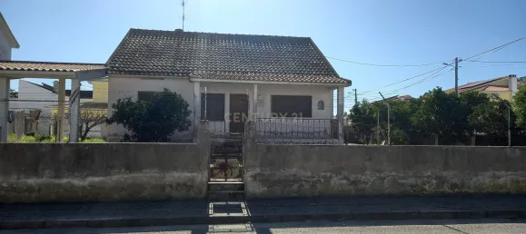 3 bedrooms Villa in Seixal, Portugal No. 113255 3