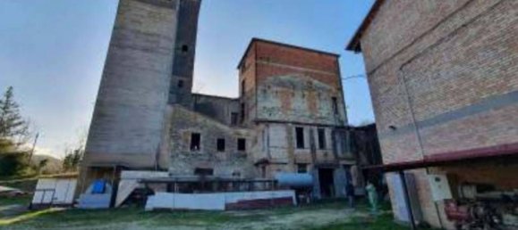 Propriété commerciale à Castrocaro Terme e Terra del Sole, Italy 4493m² No. 306815 3