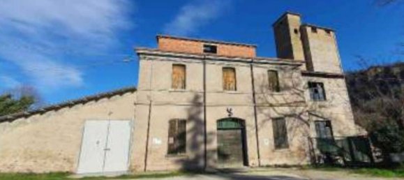 Propriété commerciale à Castrocaro Terme e Terra del Sole, Italy 4493m² No. 306815 2