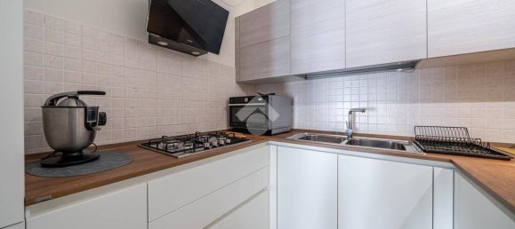 2 bedrooms Apartment in Langhirano, Italy No. 204842 10